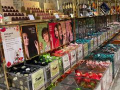 -VENCHI 闻绮(北京国贸商城店)