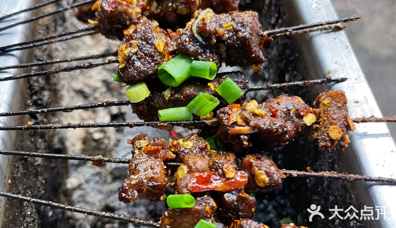 唐爸虎铁签烤牛就是🐮