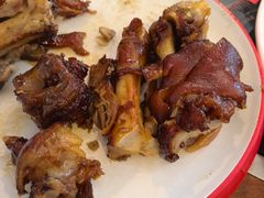 -老鼎万春卤菜(五代传承创始老店)