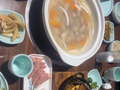 -龙泉人椰子鸡·糟粕醋·地标海南菜(龙昆南店)