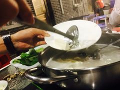 -正能量脆肉鲩火锅