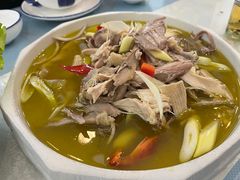 -马尔龙新疆饭店·清真(瑞景店)