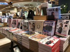 -诚品(信义店)