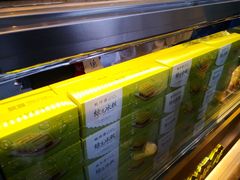 -鲍师傅糕点(江苏路店)