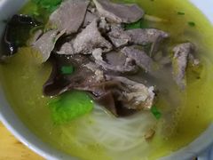-越洋肖氏老米线(杨家坪店)