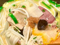 -良米山·云南野生菌过桥米线(上海首店)