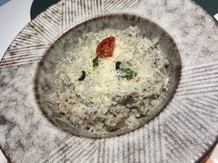 -露露家咖啡店