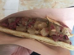 -河间正宗驴肉火烧(听海居店)