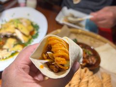 -魏铭鱼头捞饭(晋阳路店)