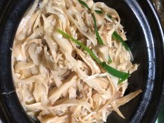 油焖鲜笋尖-粗茶淡饭·隐庐私厨(东亭店)