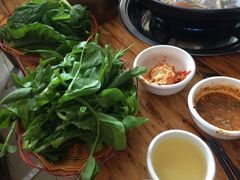 -阿婆情腊排骨火锅(金虹路店)