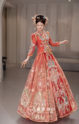 -曼青婚纱礼服馆