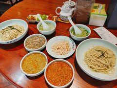 蟹天蟹地豪华餐-裕兴记•蟹黄面馆(人民广场店)