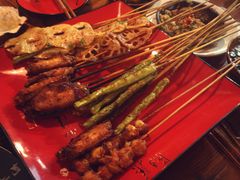 -何师烧烤·香辣蟹·川菜·30年老品牌(太古里旗舰店)