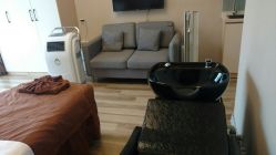 -养月堂中医养生月子会所(中心妇产店)