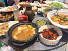 -梁家大院•农家菜(昆山会展中心店)