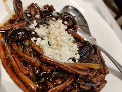 响油鳝丝-新吉士·上海菜(浦东LCM置汇旭辉店)