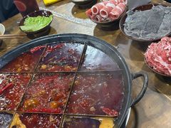 -正南齊北重庆老火锅(光华村直营店)