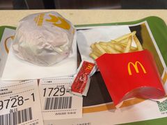 -麦当劳(深圳北站高铁店)