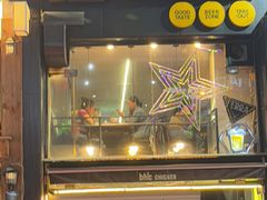 -BHC炸鸡(明洞总店)