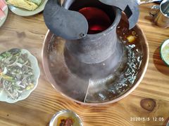 鸳鸯锅-东镇老火锅(长春路首店)