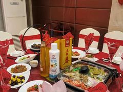 -天外天美食广场(哈尔滨路店)