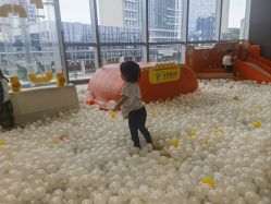 -反弹蹦床公园·运动乐园·团建·亲子派对(深圳观澜湖店)