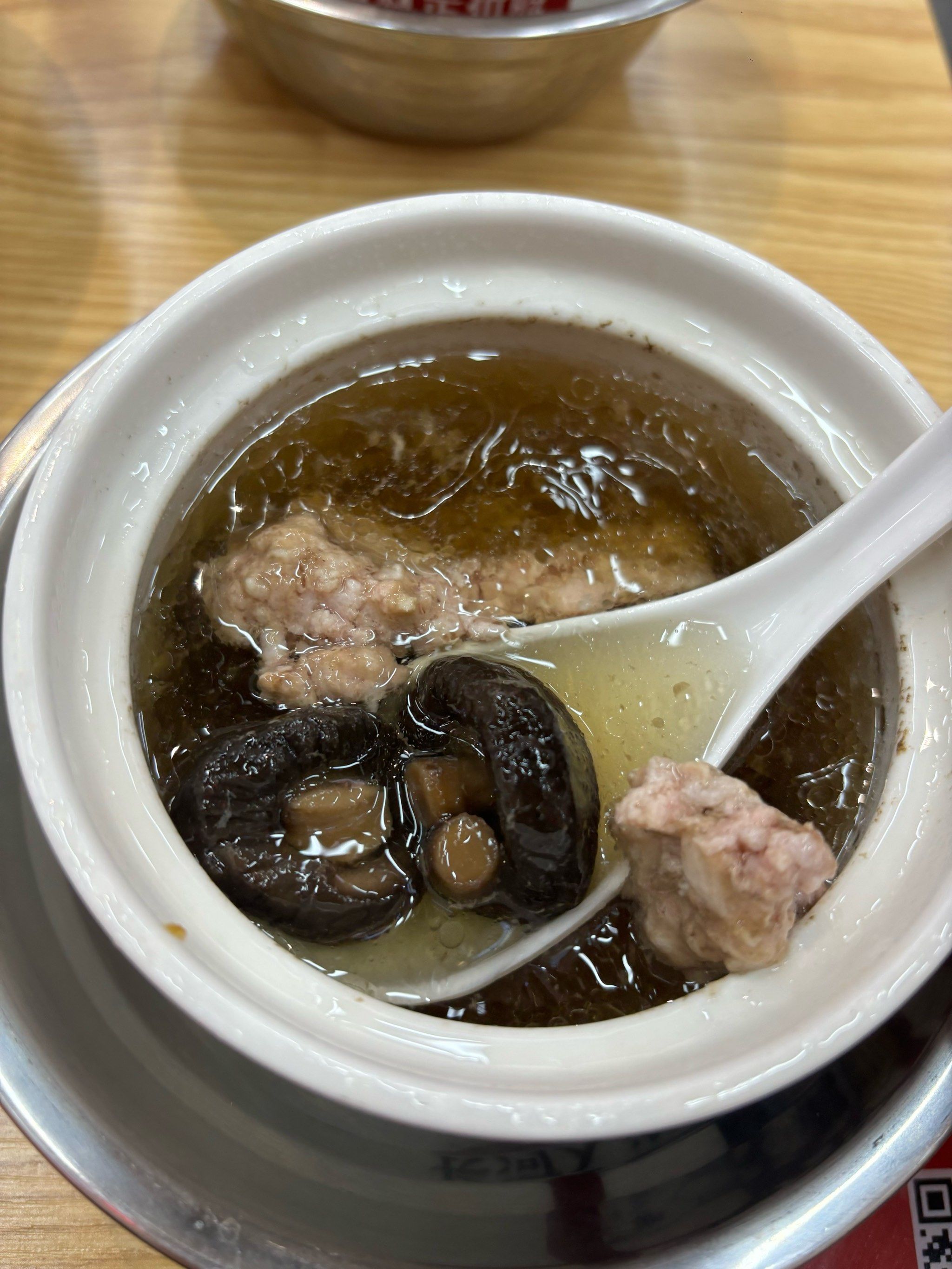 南昌!被惊艳到了的肉饼汤