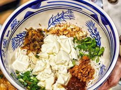 -蜗牛小馆醉乡民谣云南菜(惠新西里店)