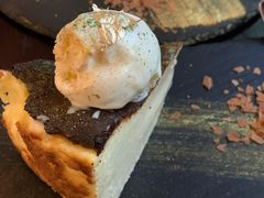 巴斯克软心芝士-TINTIN CAKE BOUTIQUE(台北壹店)