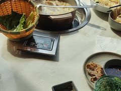 -喃喃椰·糟粕醋·椰子鸡火锅(七堡花园店)