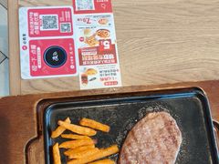 -必胜客餐厅(昆百大泰业城店)
