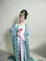 -盘子女人坊古装写真摄影(厦门总店)