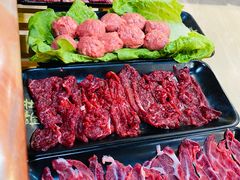 -壮雄牛屠牛肉店(两英店)