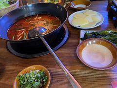 -贵厨酸汤牛肉(汇金星力城店)