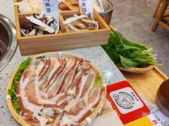 -阿婆情腊排骨火锅(金虹路店)