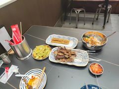 -许哥东北烧烤·铁丳烤串·宫后夹肉(繁花中心店)