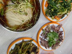 -三姐妹冷面馆(保卫路店)