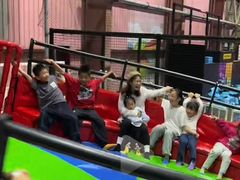 -天空之城蹦床攀岩运动馆·团建拓展·亲子游乐·生日派对(合肥店)