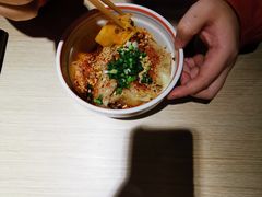 特色凉拌抄手-八二小区抄手(龙湖上城天街店)