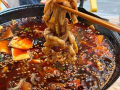 -鸿顺老铁锅美蛙鱼府(解放碑店)