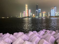 -情人坝酒吧街