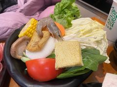 -呷哺呷哺(常营华联店)