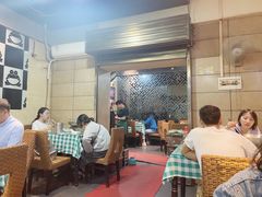 大堂-昱龙大盆牛蛙馆(三兴街总店)