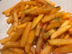 -LESCEDARS Brasserie Bistro香柏树