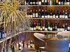 -wineapp葡萄酒餐吧(外滩金融中心店)