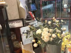 -西西弗书店&矢量咖啡(来福士广场店)