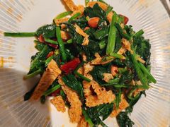 -耶里夏丽·丝路新疆菜·清真食品(徐汇南丹东路臻选店)