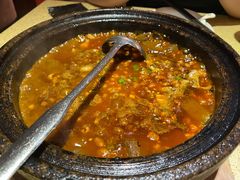 石锅肥肠毛血旺-铜锣湾·有麝自然香(重庆新天地店)