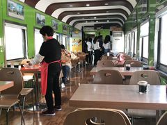 -山东建筑大学·火车餐厅7号车厢麻辣烫